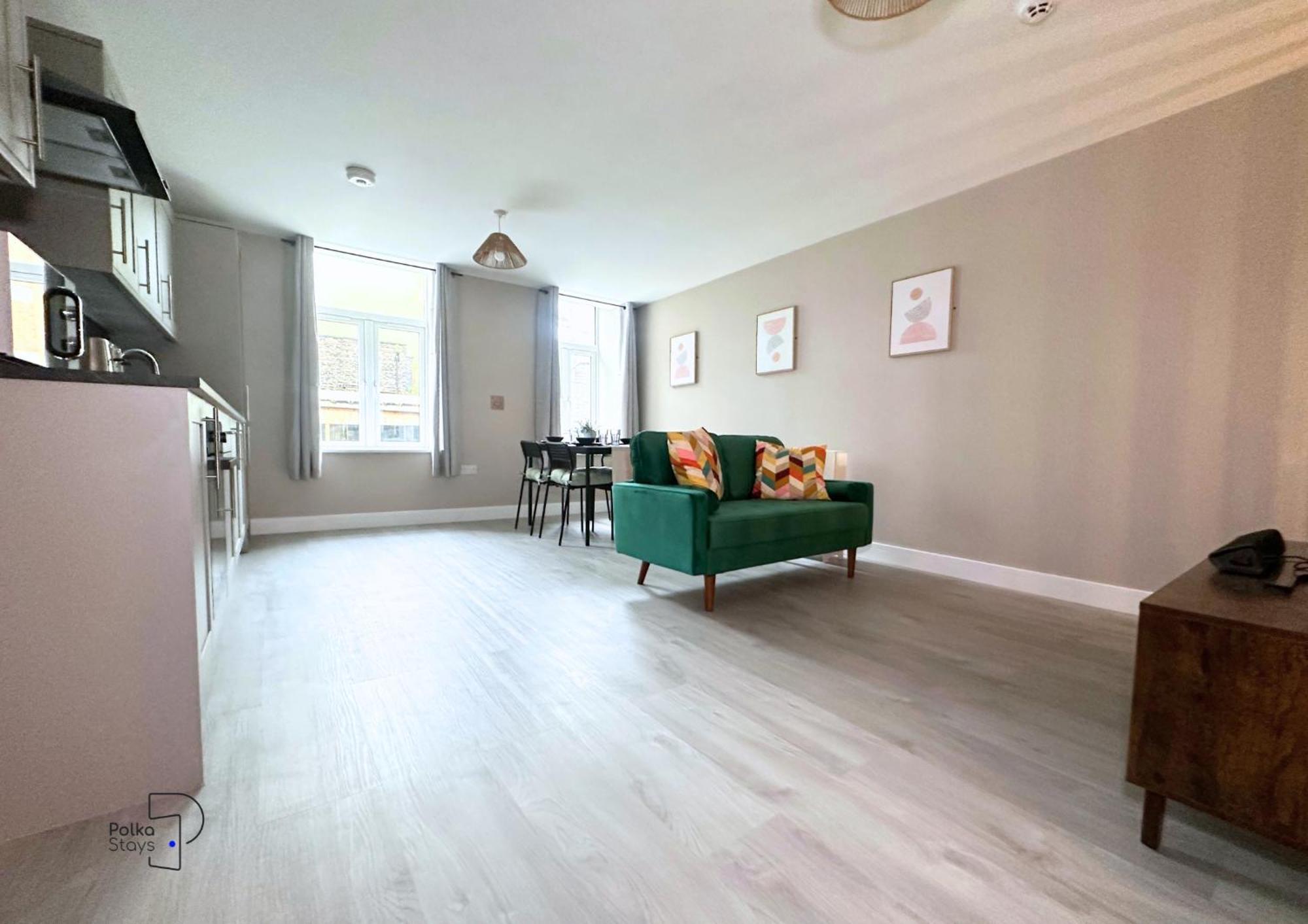 Hanley, Stoke - Modern Spacious Apartments By Polkastays 외부 사진