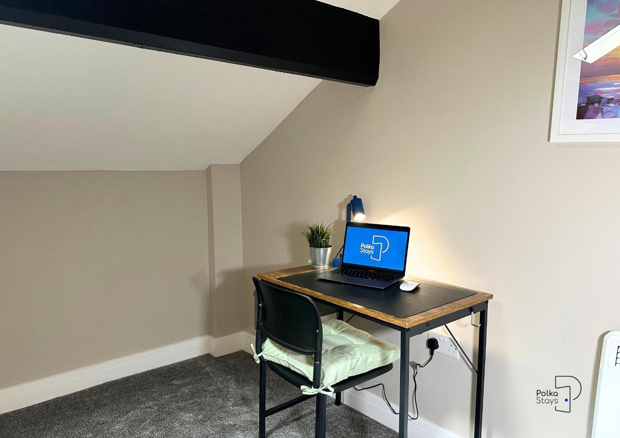 Hanley, Stoke - Modern Spacious Apartments By Polkastays 외부 사진