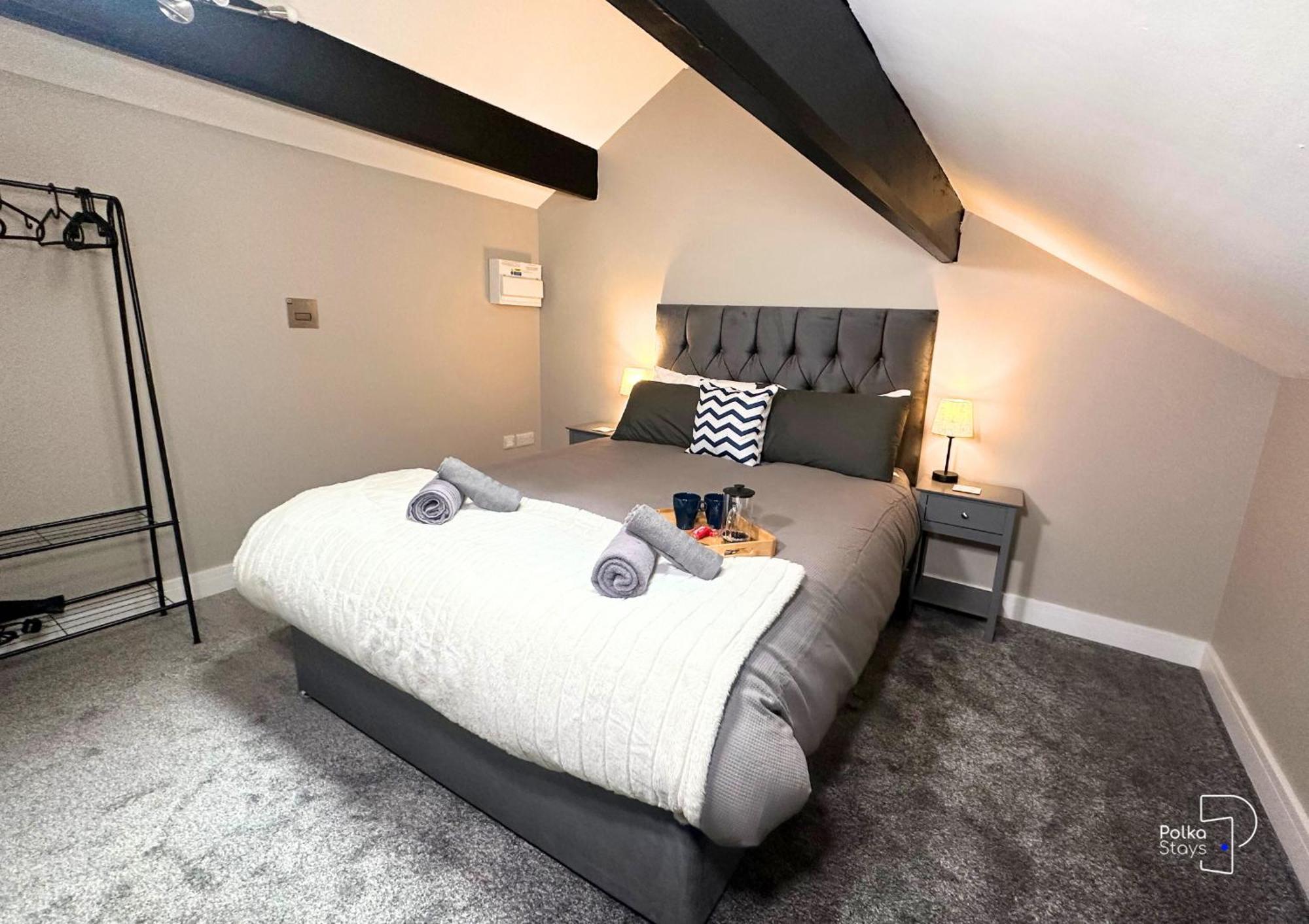 Hanley, Stoke - Modern Spacious Apartments By Polkastays 외부 사진