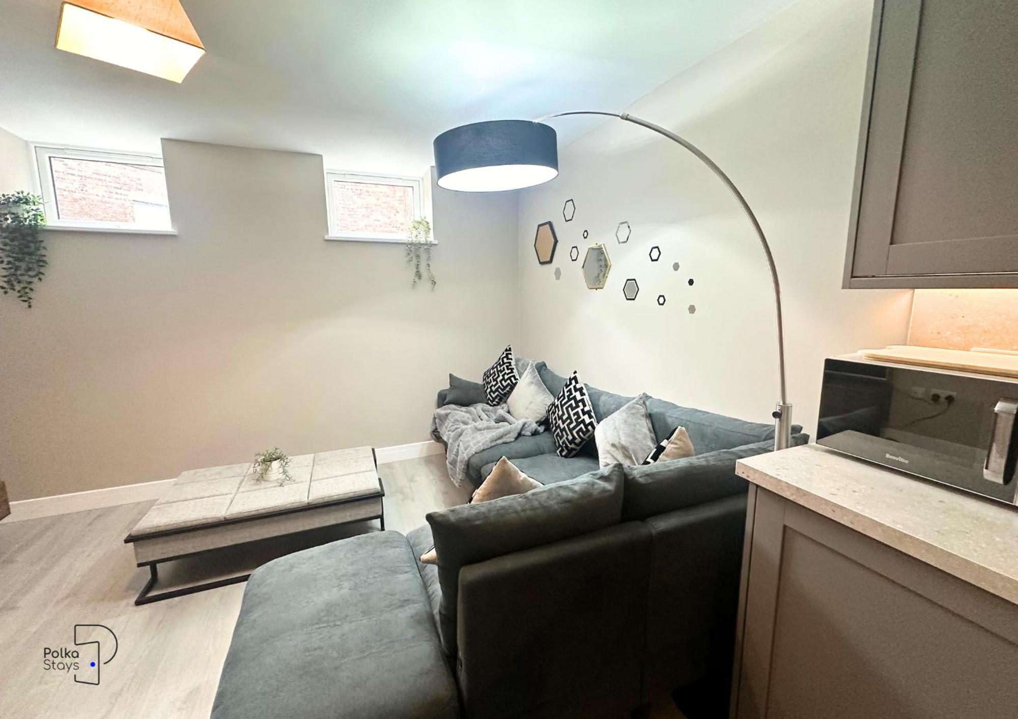 Hanley, Stoke - Modern Spacious Apartments By Polkastays 외부 사진
