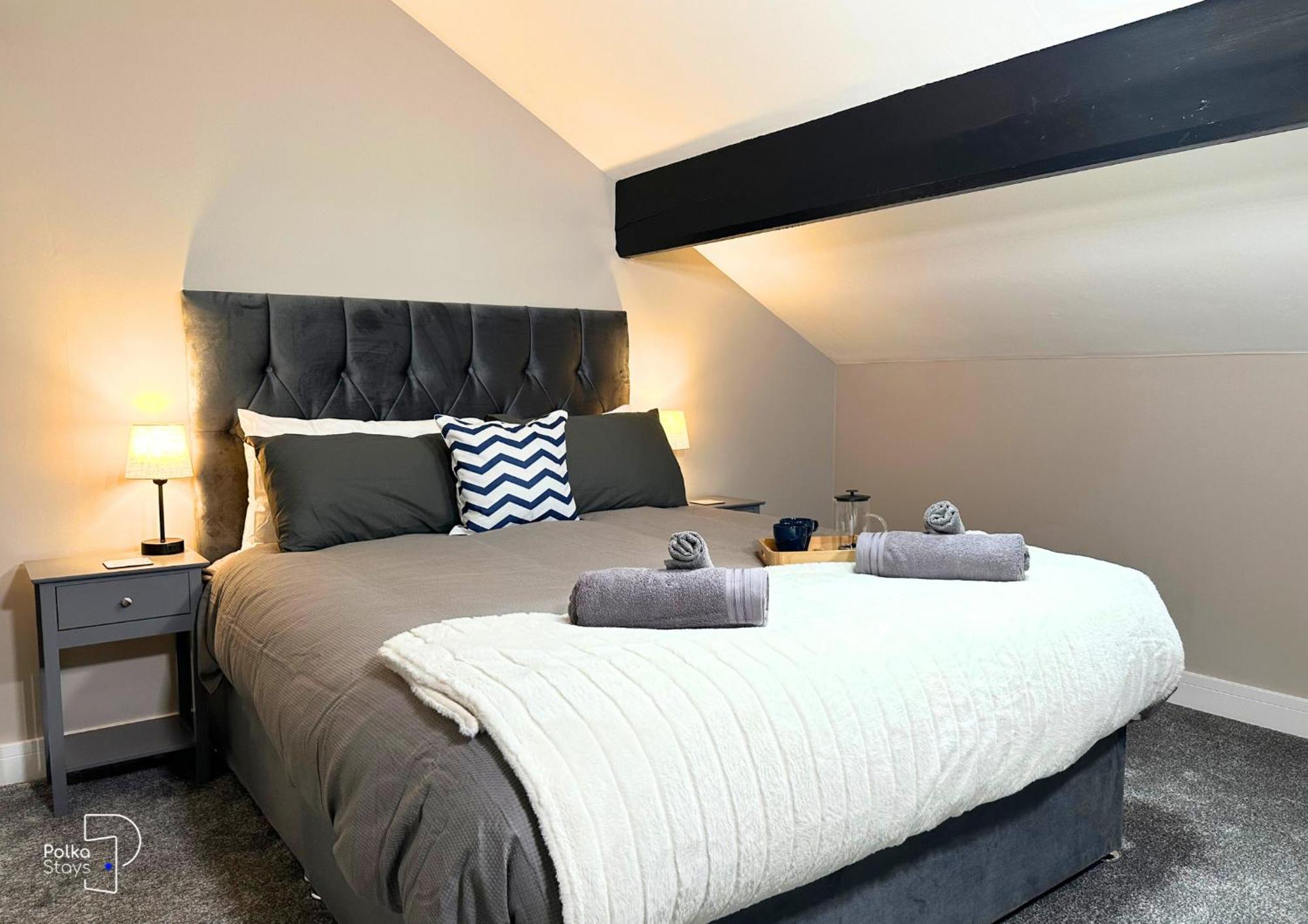 Hanley, Stoke - Modern Spacious Apartments By Polkastays 외부 사진