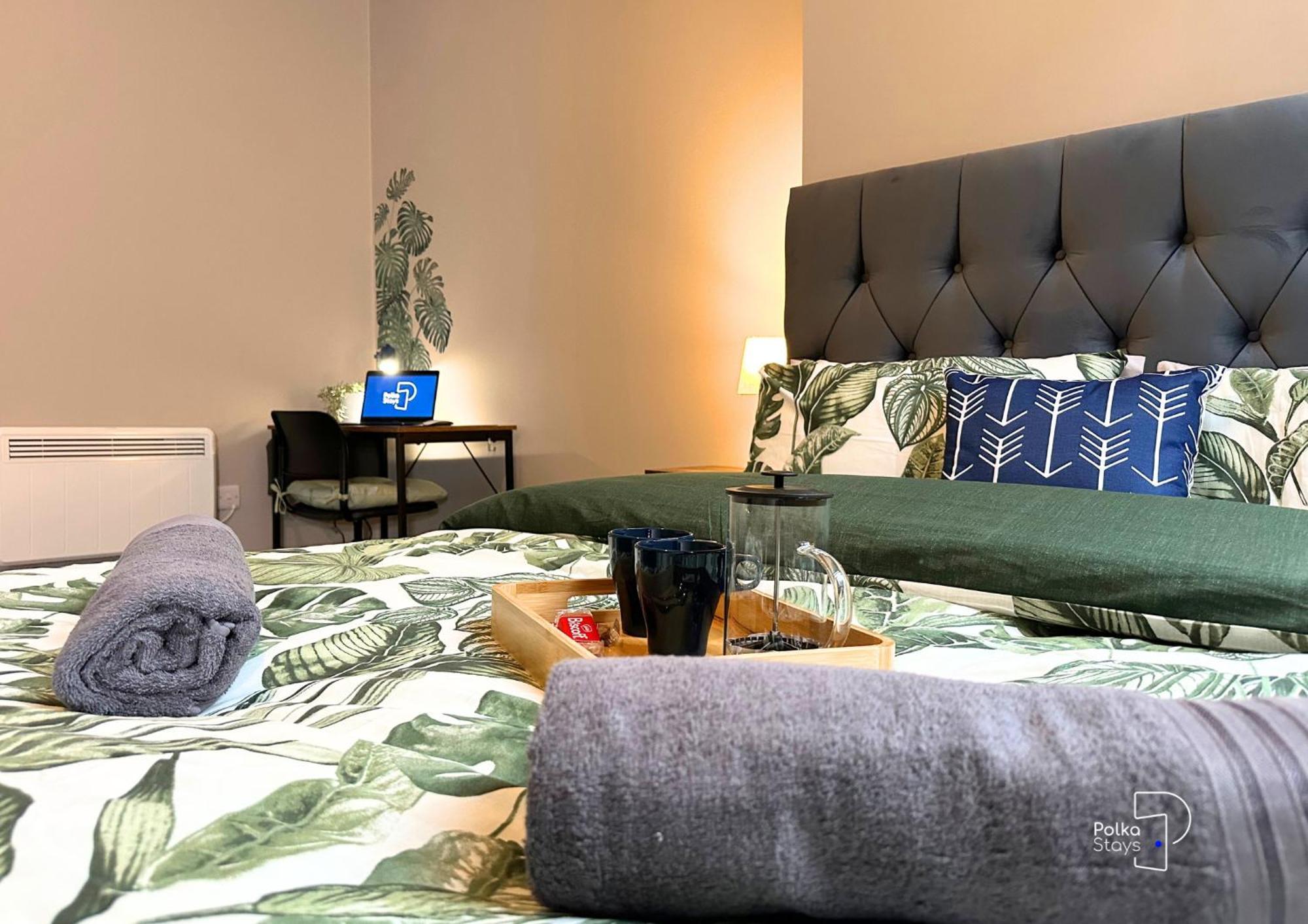 Hanley, Stoke - Modern Spacious Apartments By Polkastays 외부 사진