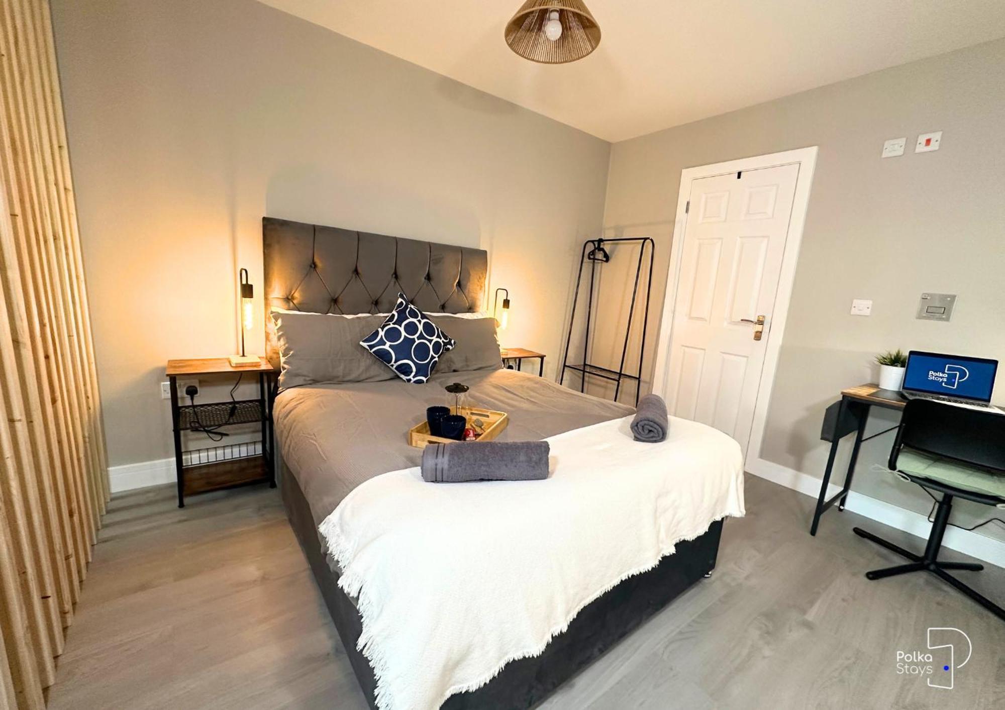 Hanley, Stoke - Modern Spacious Apartments By Polkastays 외부 사진